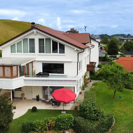 Apartment Am Alpenblick 5
